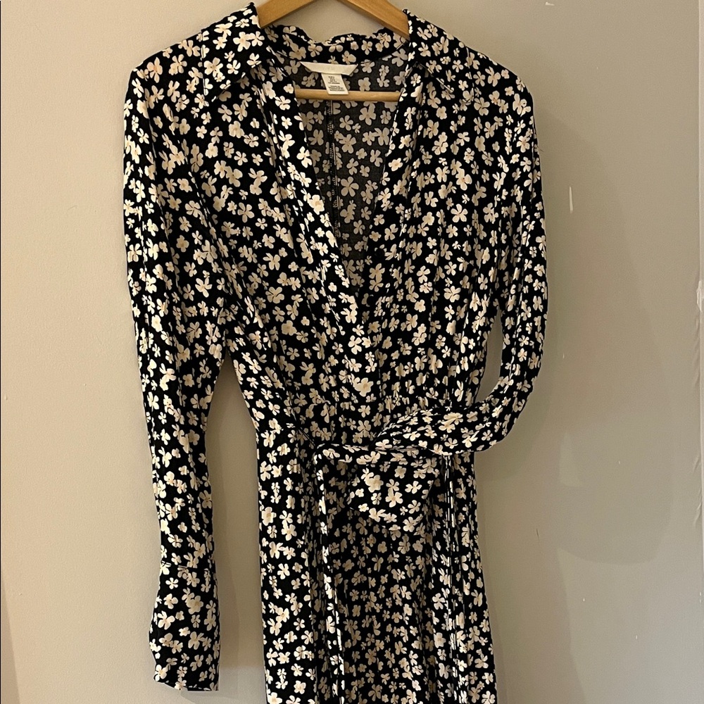 H&M Floral Tie Dress
